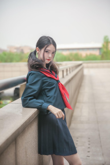 宝宝对着摄像头做好不好